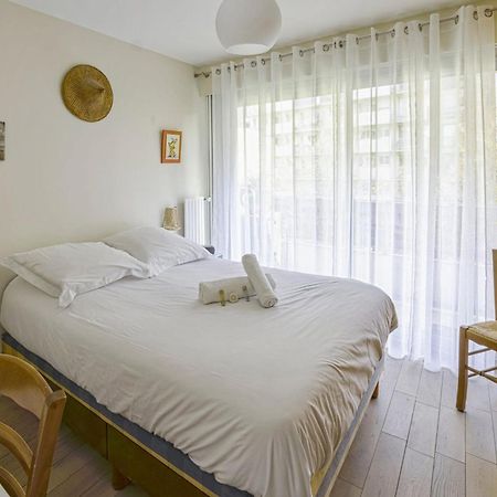 Appartement Labrouste Et Son Balcon - Welkeys Paris Exterior photo
